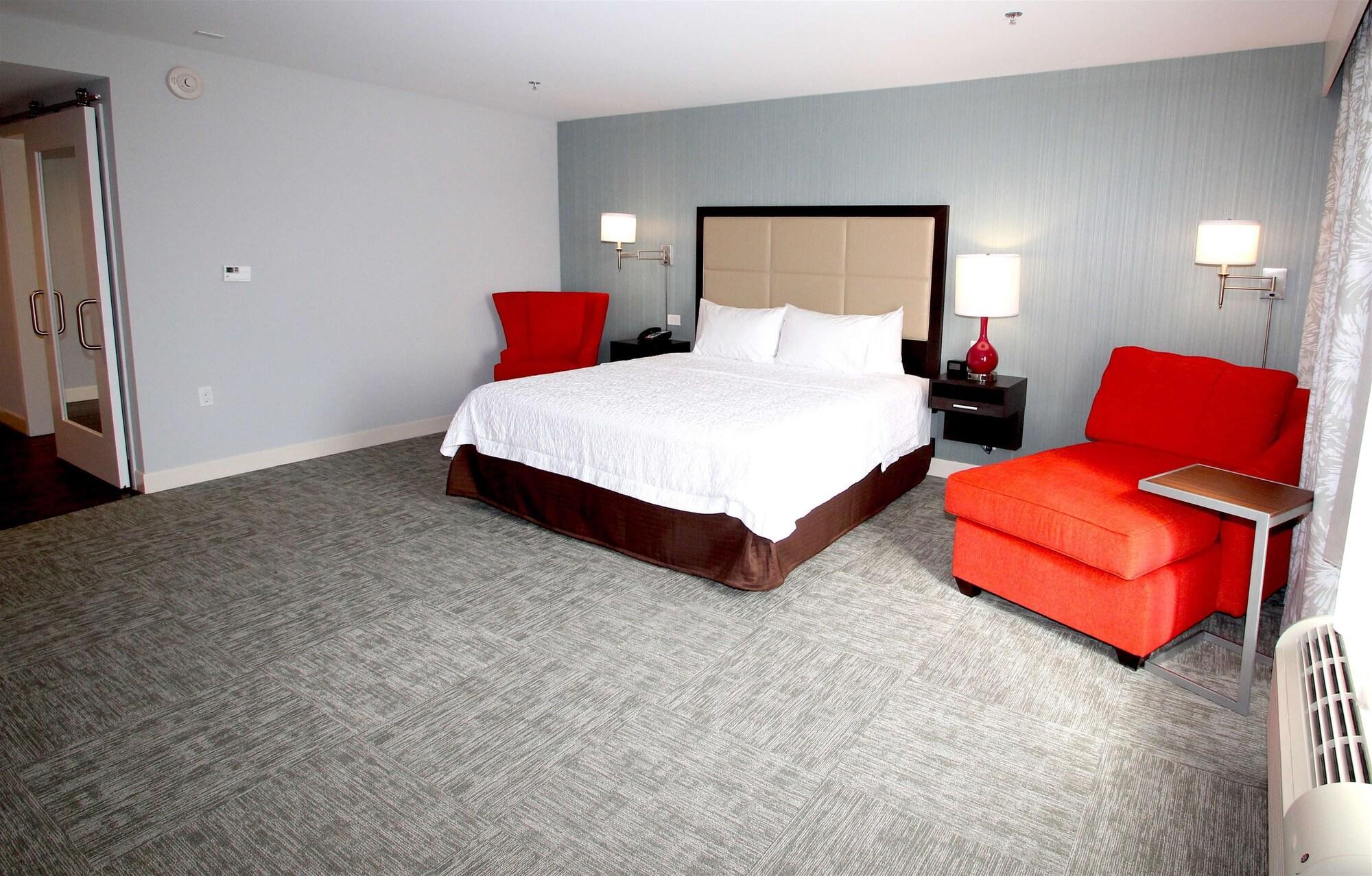 Hampton Inn- Suffolk Ngoại thất bức ảnh