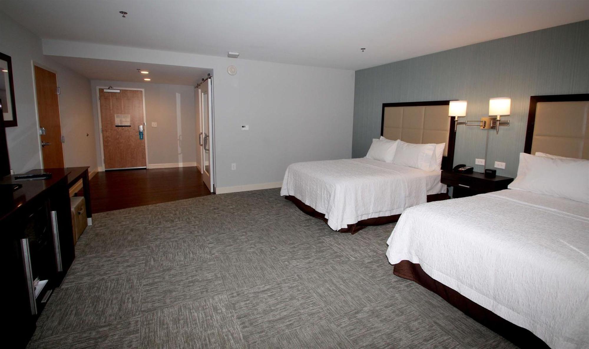 Hampton Inn- Suffolk Ngoại thất bức ảnh
