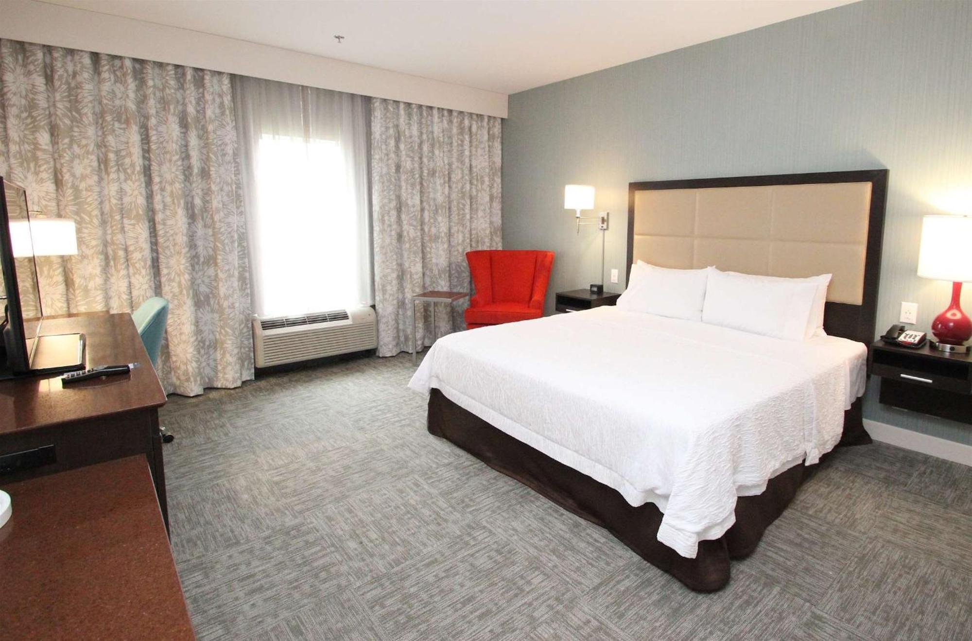 Hampton Inn- Suffolk Ngoại thất bức ảnh
