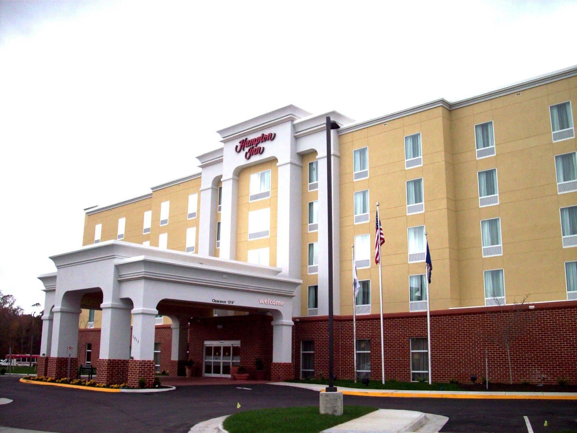 Hampton Inn- Suffolk Ngoại thất bức ảnh