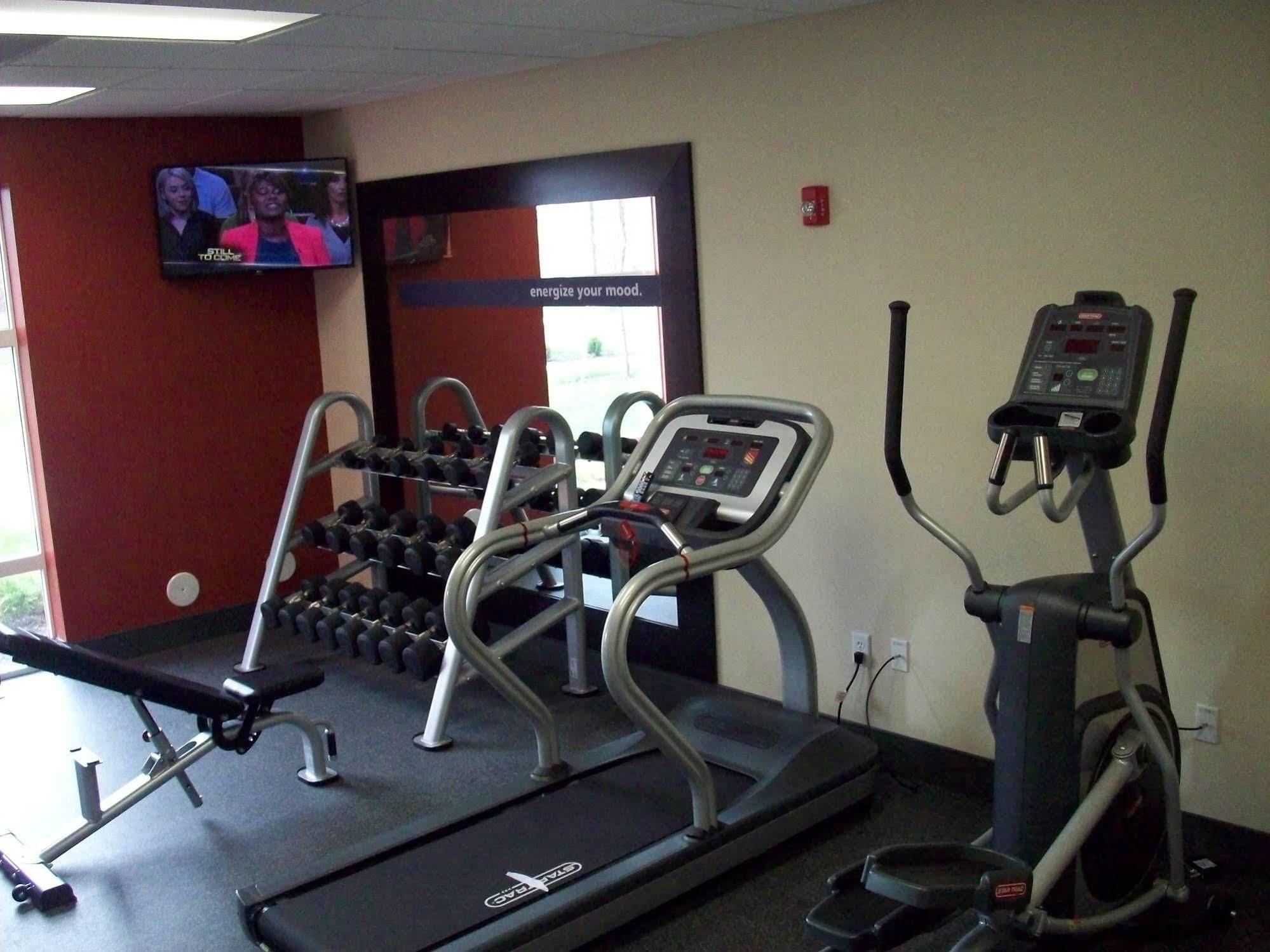 Hampton Inn- Suffolk Ngoại thất bức ảnh