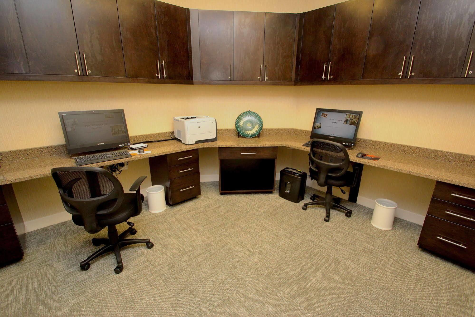 Hampton Inn- Suffolk Ngoại thất bức ảnh